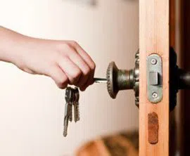 Golden Locksmith Services Paoli, PA 484-268-1747 - 4-Locksmith-Service